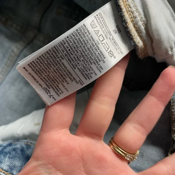 GAP Denim Skirt with - Front Slit - Size 0/25 - Picture 5 of 8